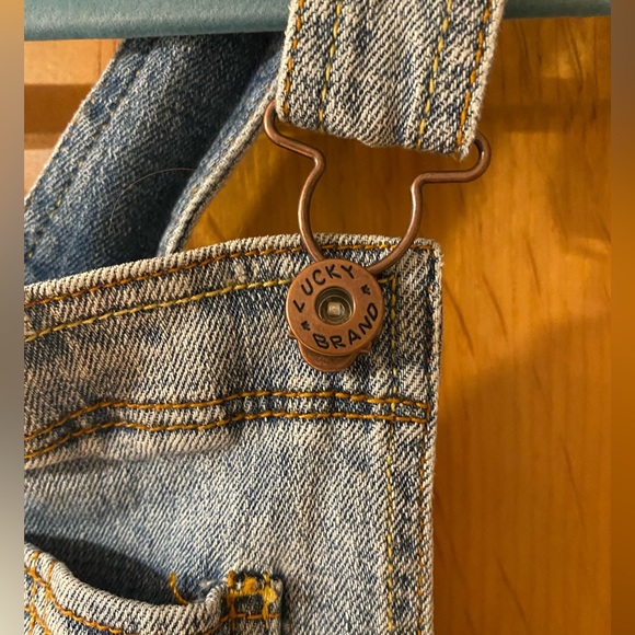 LUCKY BRAND Denim Overalls Washed Ripped Bib Crop Distressed Raw Edge Jeans 12 - Picture 11 of 13
